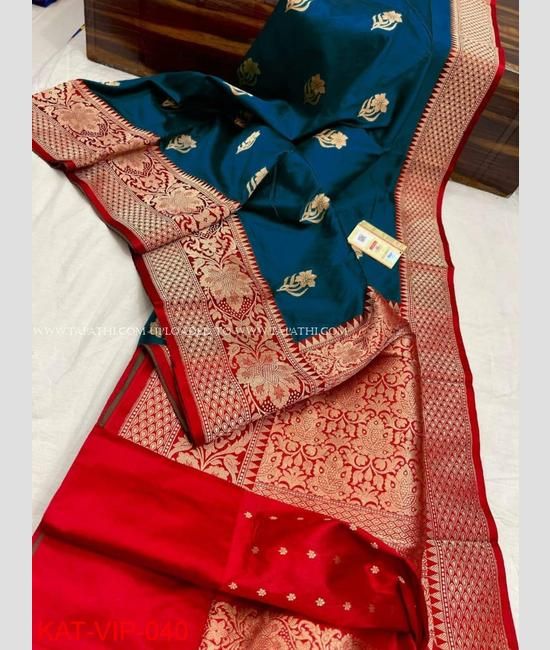 Traditional Tomato-Red Paithani Silk Saree With Indigo-Blue Border