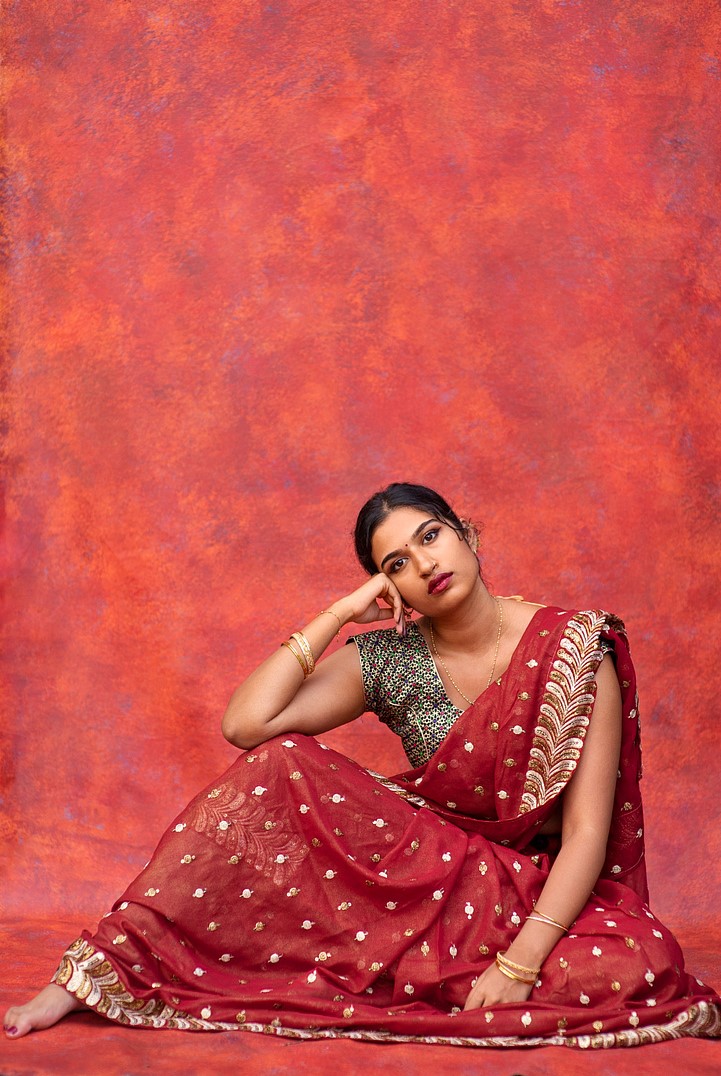 Noor Red Hand-Embroiidered Organza Silk Saree